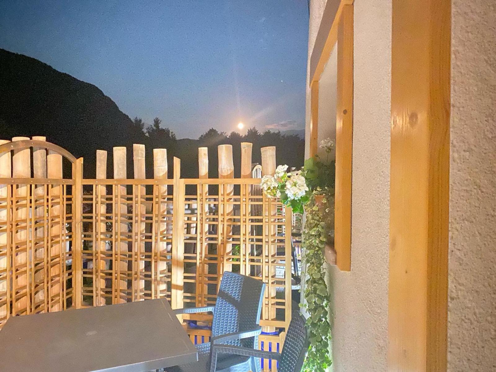 Chalet Torcel Affittacamere San Lorenzo Dorsino Exterior foto